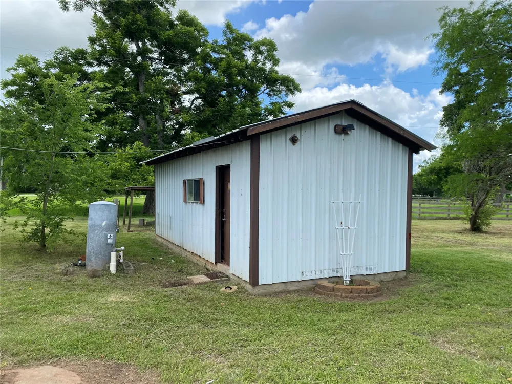 416 Fort Bend Drive Simonton, TX 77485
