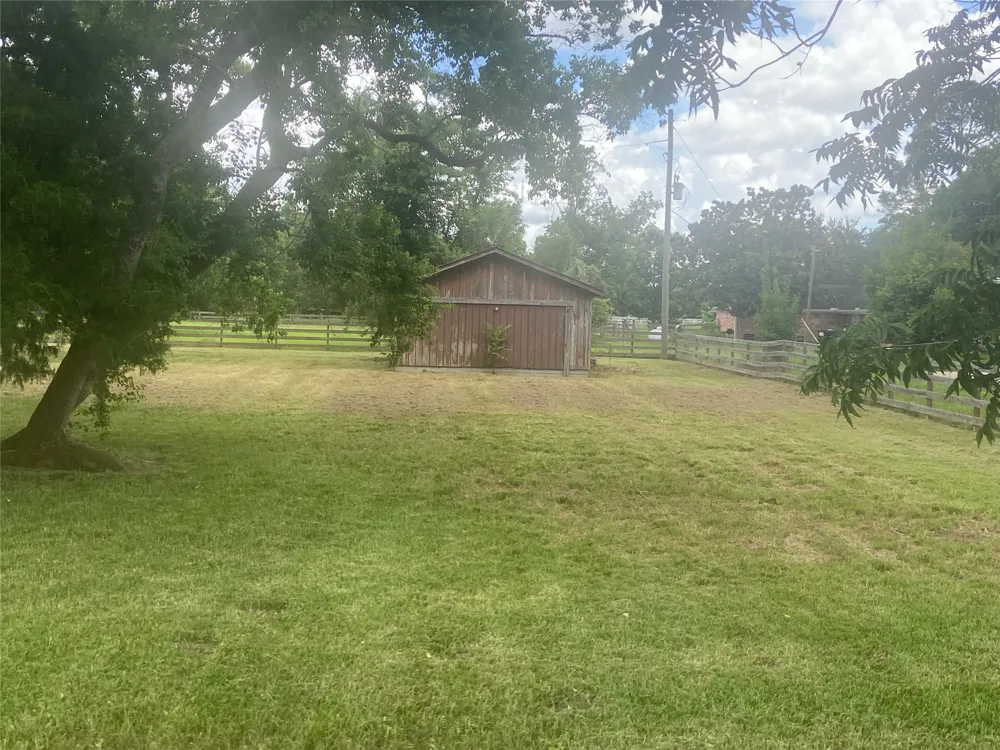 416 Fort Bend Drive Simonton, TX 77485