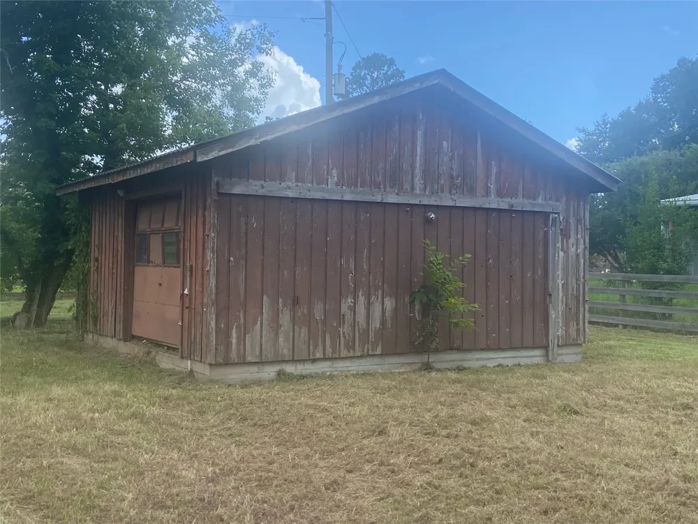 416 Fort Bend Drive Simonton, TX 77485