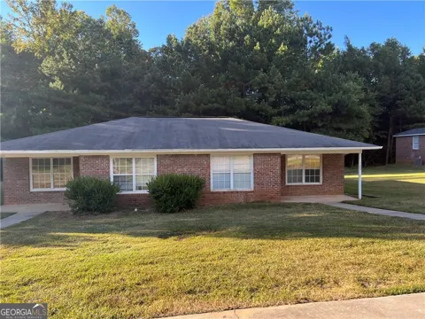 111 Doves Lane