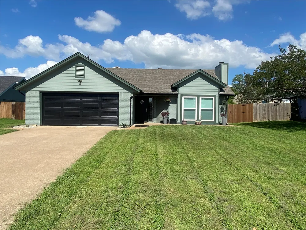 331 Egret Circle East Tawakoni, TX 75472