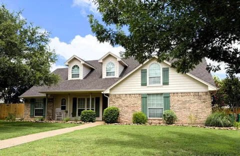 395 Hawkins
