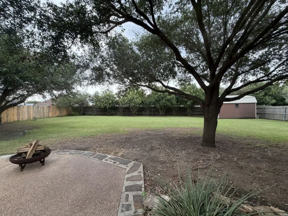 395 Hawkins Robinson, TX 76706