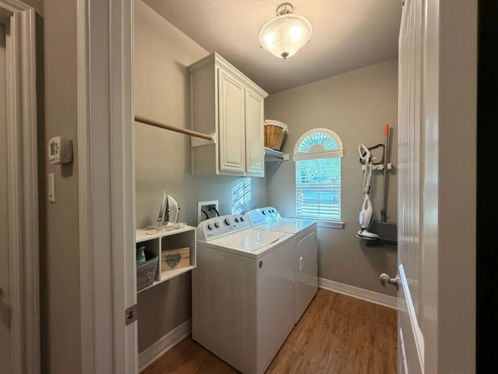 395 Hawkins Robinson, TX 76706