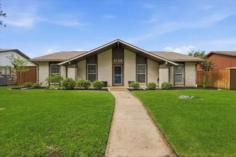 5108 Brandenburg Lane