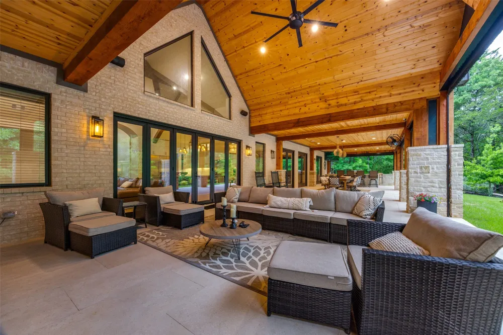 704 Palisades Drive Gordonville, TX 76245