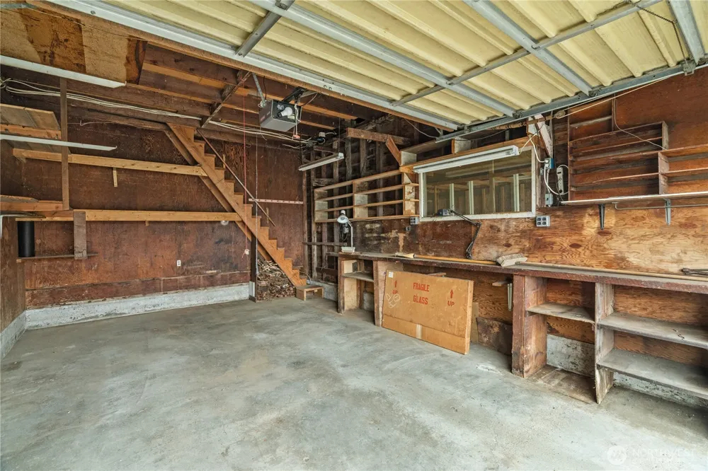 106 Jefferson Street South Bend, WA 98586