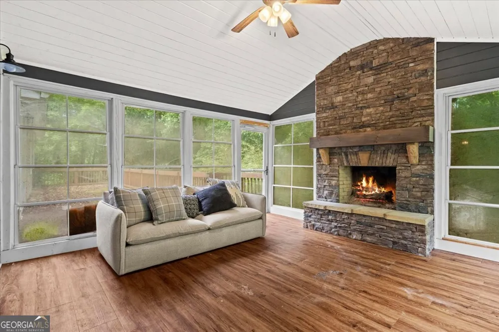 4700 Loftwood DR Cohutta, GA 30710