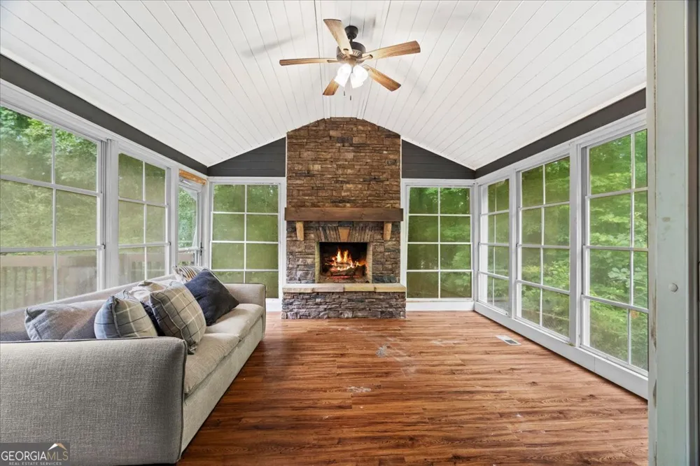 4700 Loftwood DR Cohutta, GA 30710