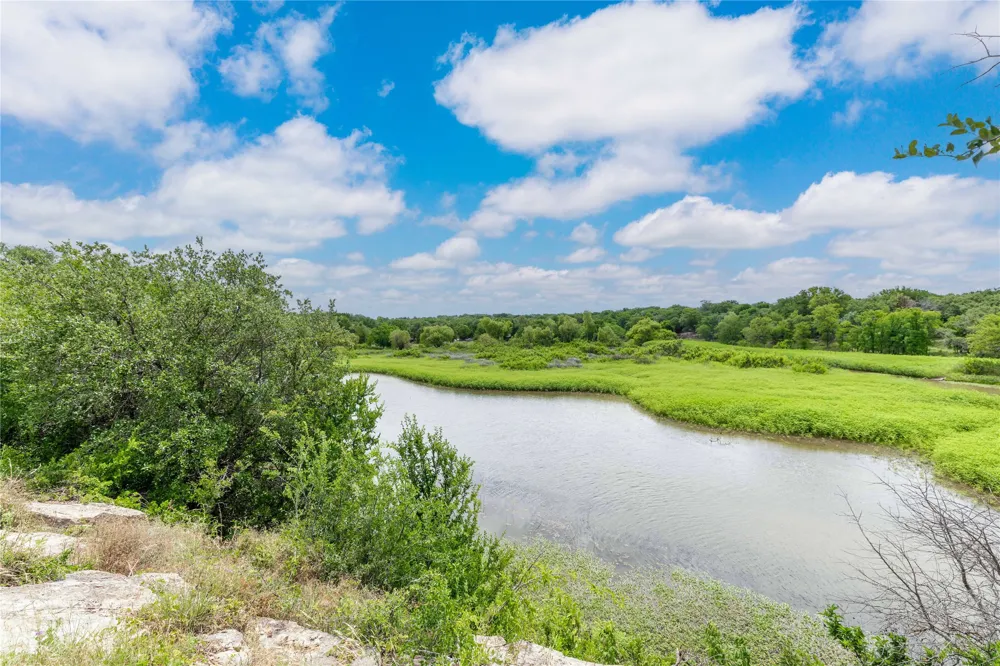 4500 Lake Shore Drive May, TX 76857