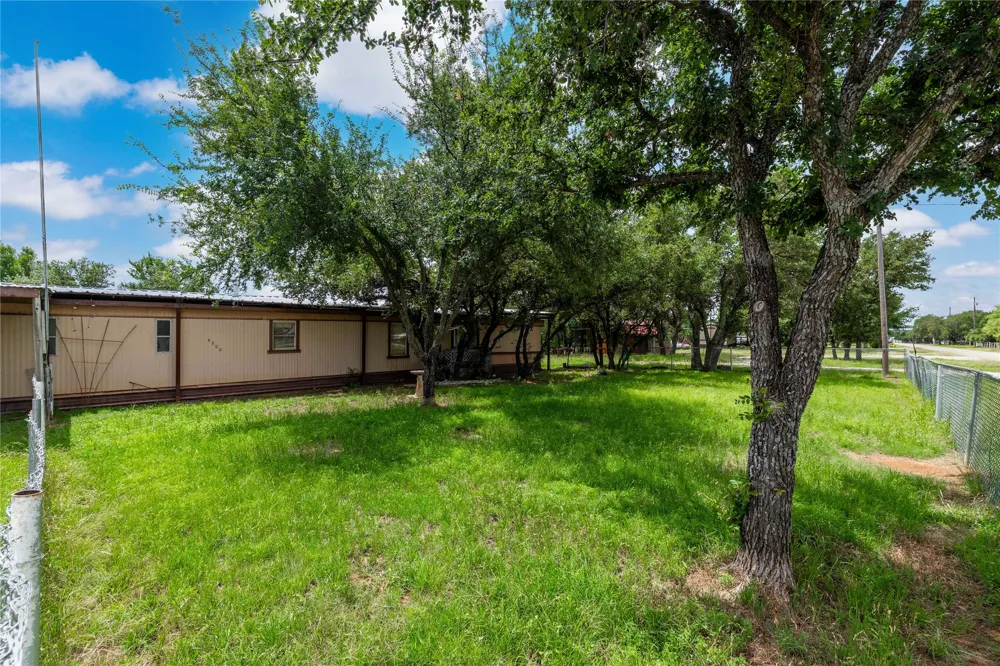 4500 Lake Shore Drive May, TX 76857
