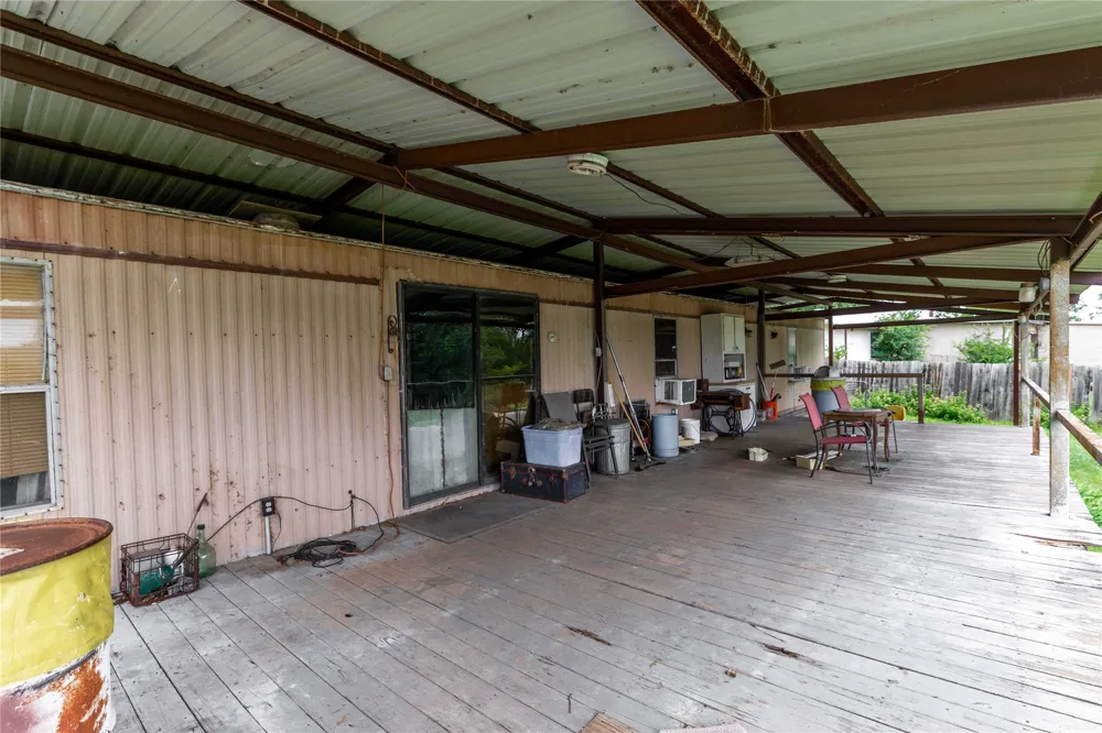 4500 Lake Shore Drive May, TX 76857