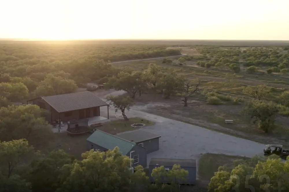 1644 Fm-1929 Voss, TX 76888