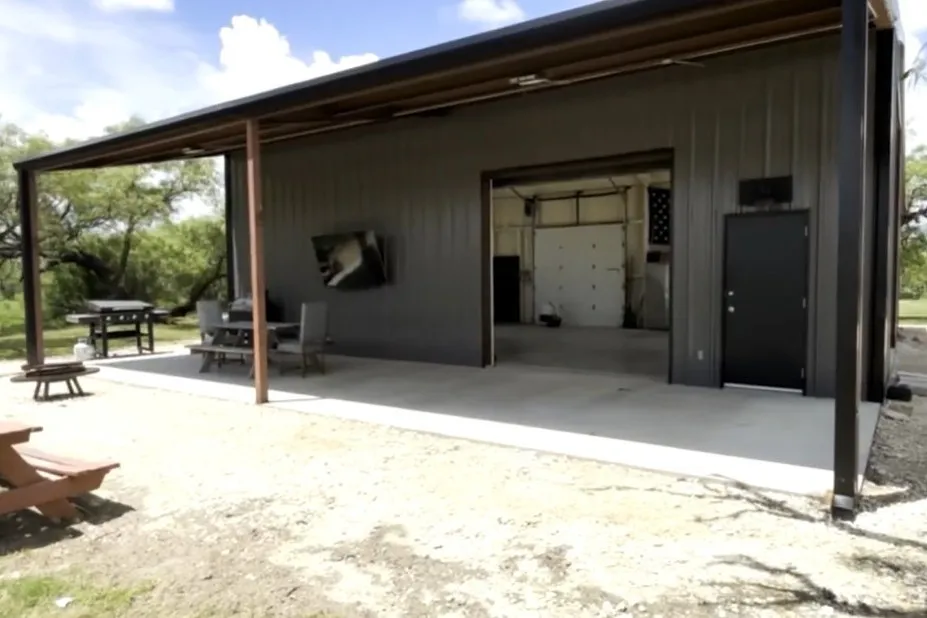1644 Fm-1929 Voss, TX 76888