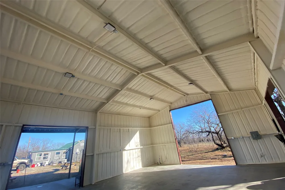 1644 Fm-1929 Voss, TX 76888