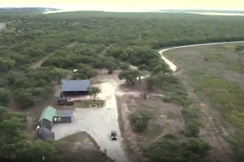 1644 Fm-1929 Voss, TX 76888