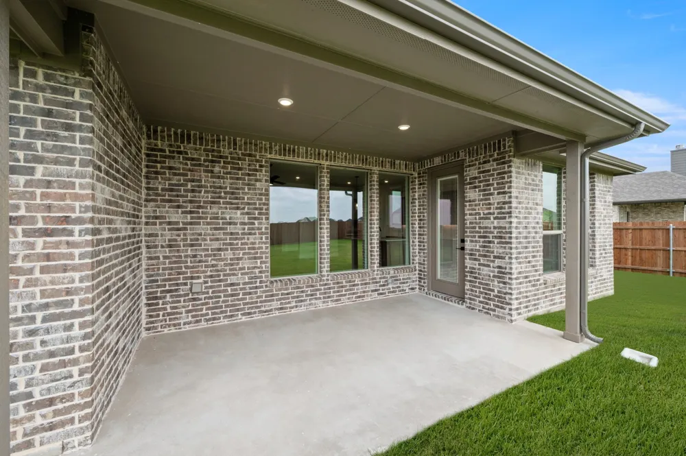 237 Pine Leaf Trail Waxahachie, TX 75165