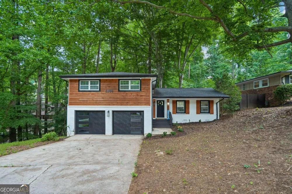 1564 Bubbling Creek RD NE Brookhaven, GA 30319