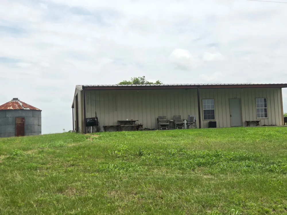 1191 J B Vandiver Loop Moody, TX 76557