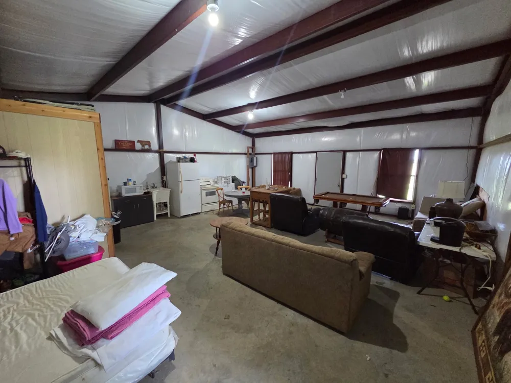 1191 J B Vandiver Loop Moody, TX 76557