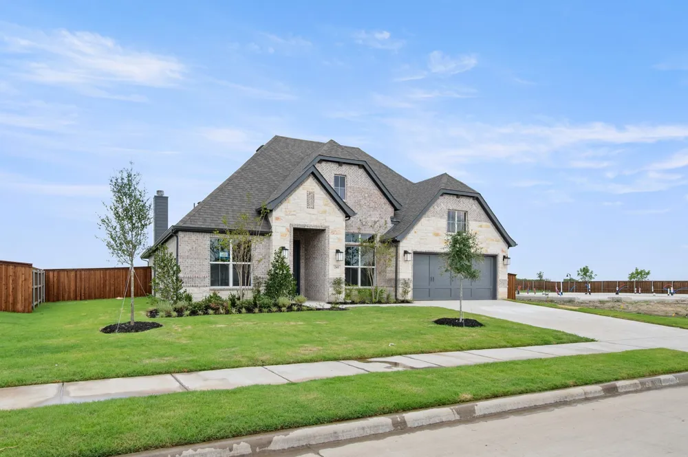 241 Pine Leaf Trail Waxahachie, TX 75165