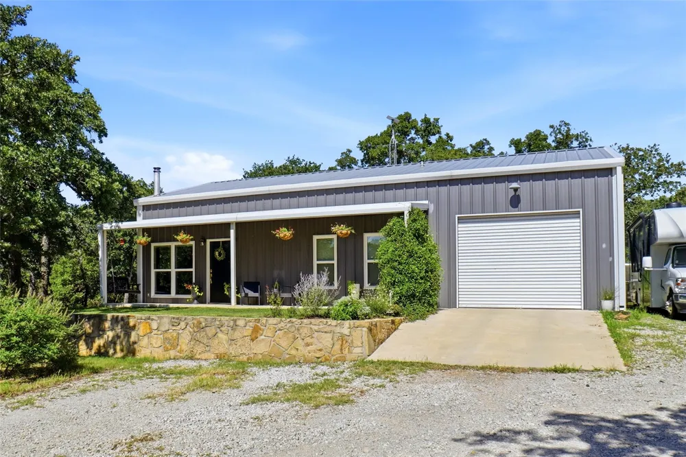 5511 Fm 2127 Bowie, TX 76230