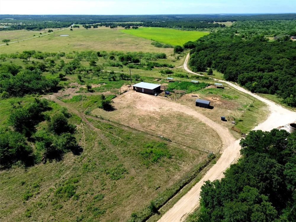 5511 Fm 2127 Bowie, TX 76230