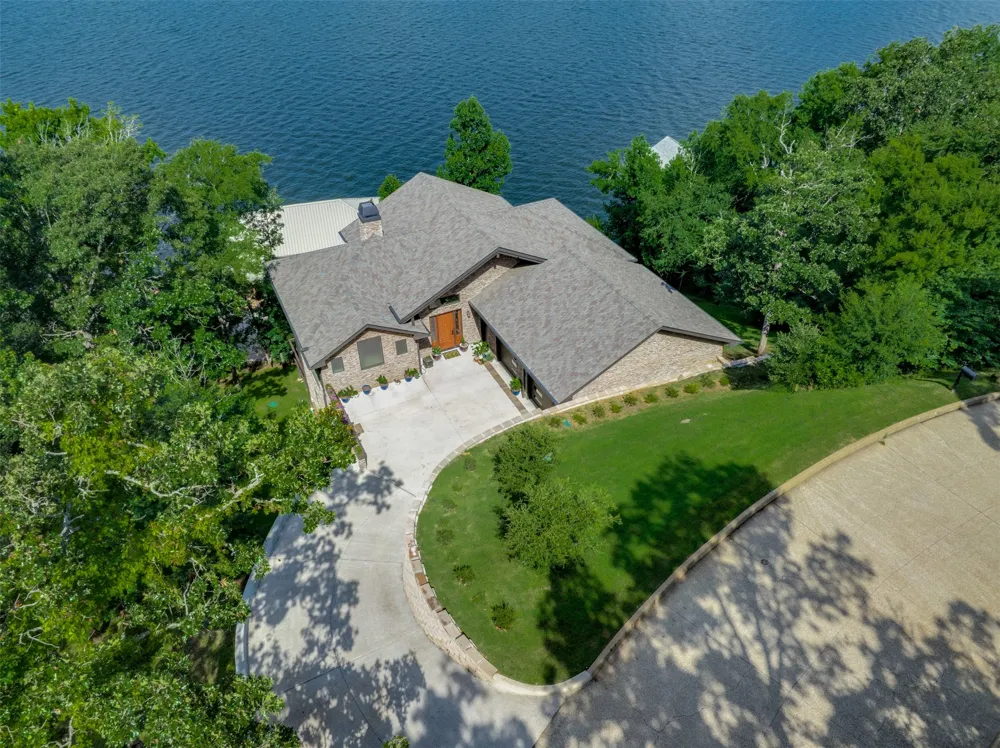 127 Lake Bluff Drive Bullard, TX 75757