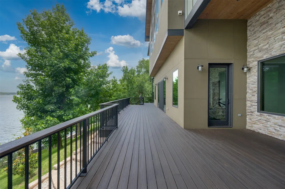 127 Lake Bluff Drive Bullard, TX 75757