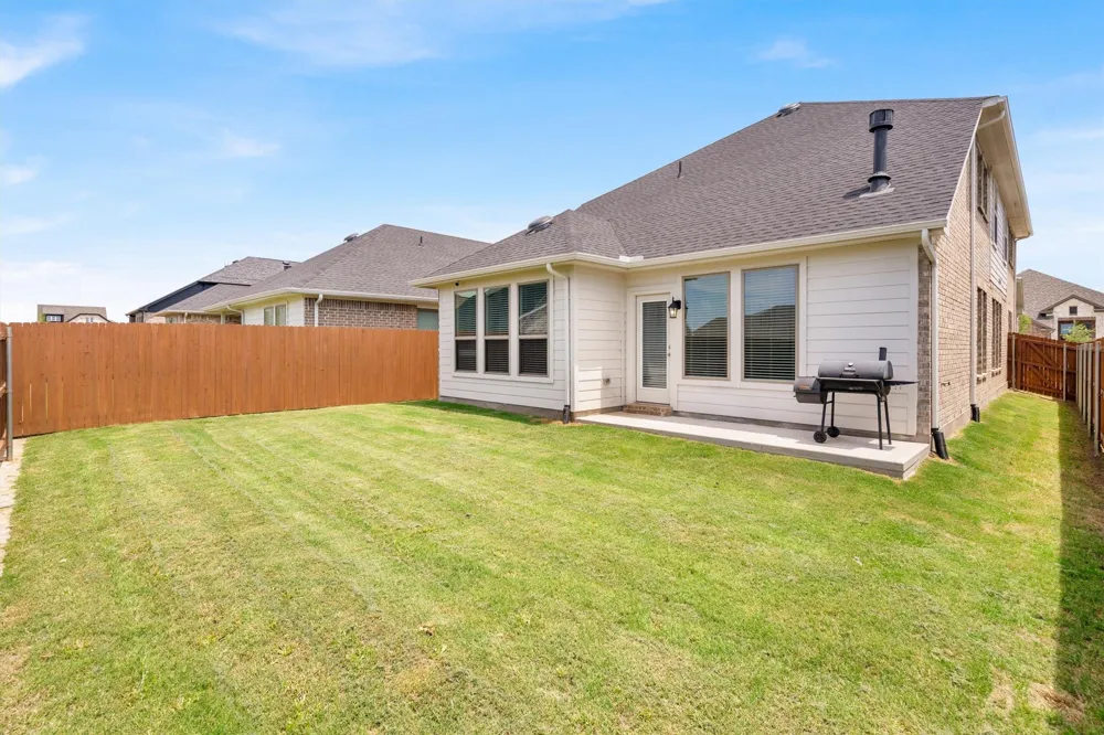 4130 Beale Street Crandall, TX 75114