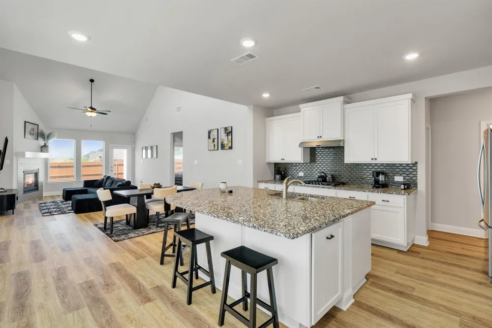 4130 Beale Street Crandall, TX 75114