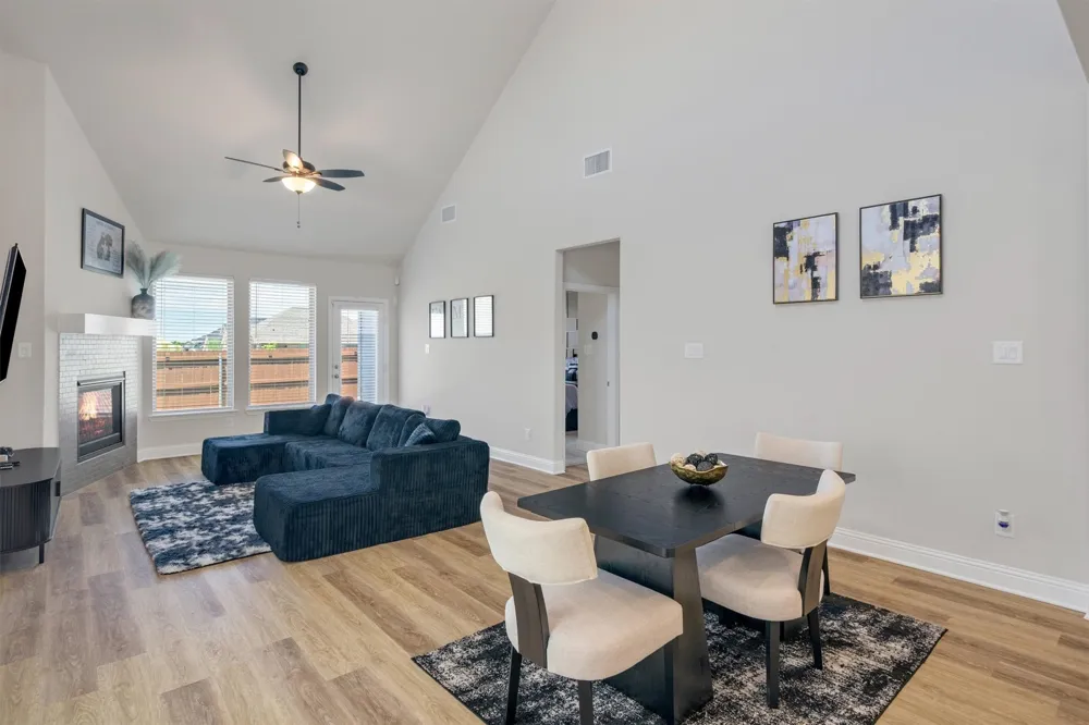 4130 Beale Street Crandall, TX 75114