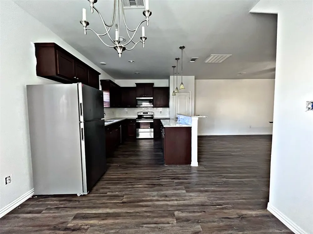 4916 Villas Drive #4916 Sanger, TX 76266
