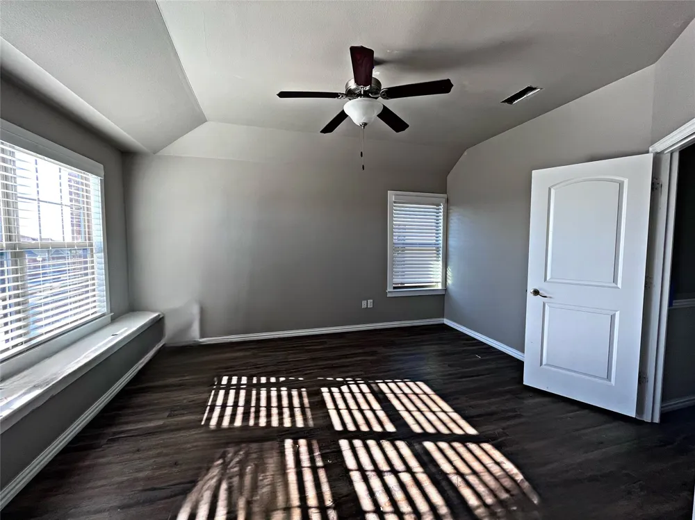 4916 Villas Drive #4916 Sanger, TX 76266