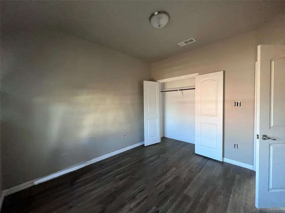 4916 Villas Drive #4916 Sanger, TX 76266