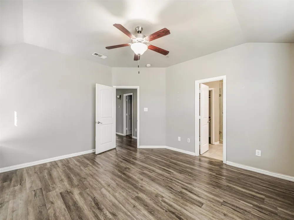 4916 Villas Drive #4916 Sanger, TX 76266
