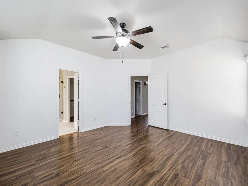 4918 Villas Drive Sanger, TX 76266