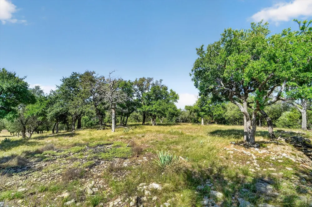 Armstrong Alley Strawn, TX 76475