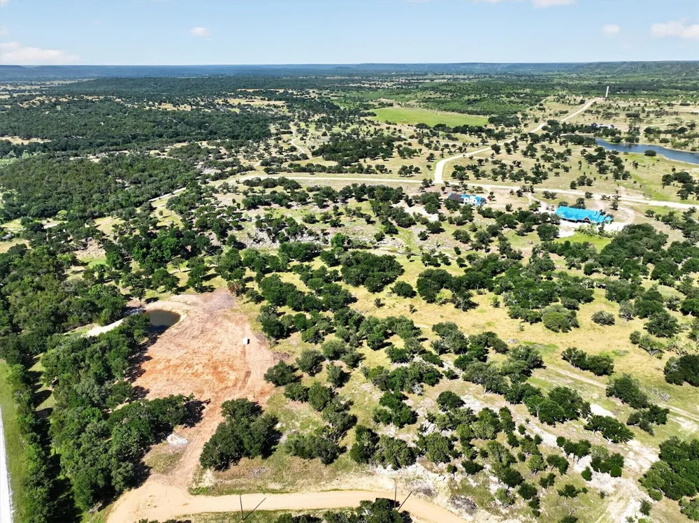 Armstrong Alley Strawn, TX 76475
