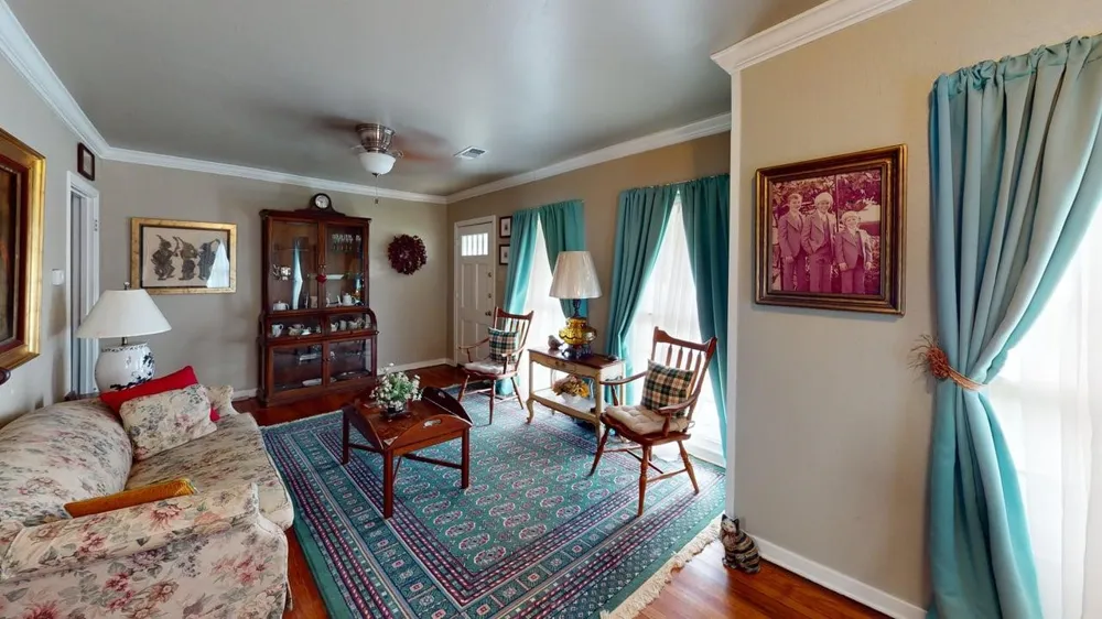 1701 S High Brady, TX 76825