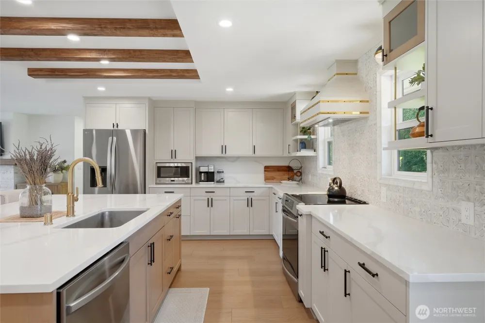 19012 NE 139th Street Brush Prairie, WA 98606