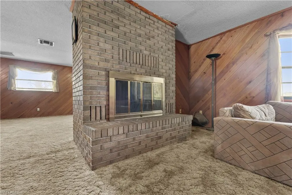 1085 West Avenue Moore Haven, FL 33471