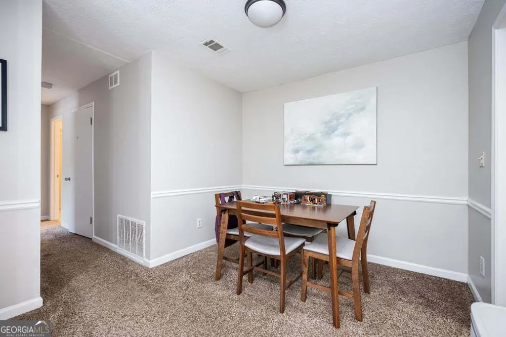 1104 Natchez Trc Sandy Springs, GA 30350