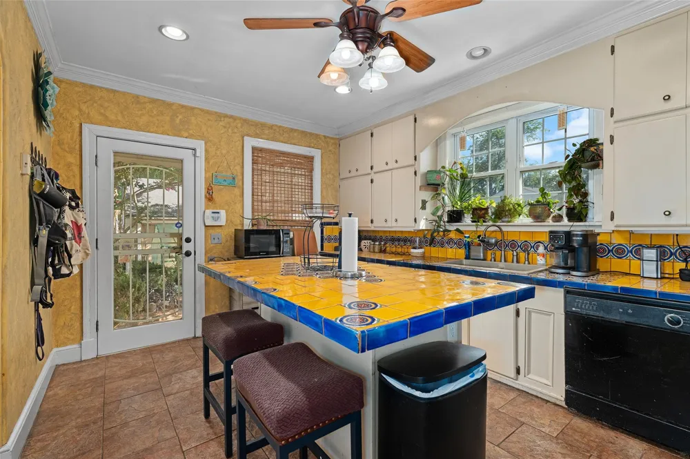281 Carrollton Shreveport, LA 71105