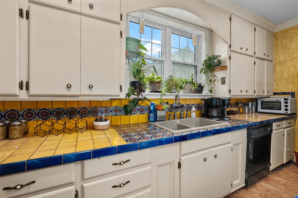 281 Carrollton Shreveport, LA 71105