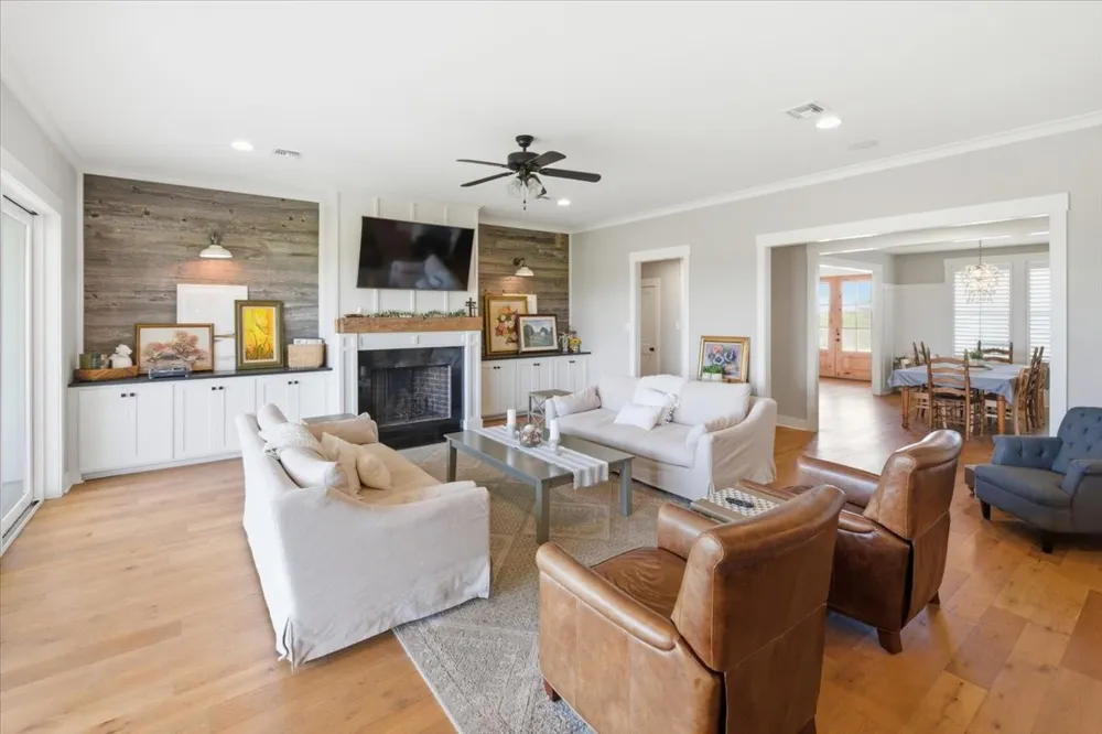 1775 Culpepper China Spring, TX 76633