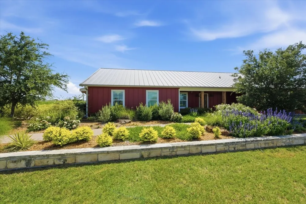 1775 Culpepper China Spring, TX 76633