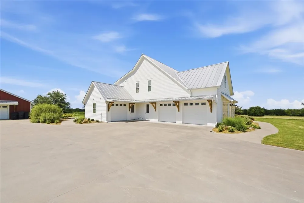 1775 Culpepper China Spring, TX 76633