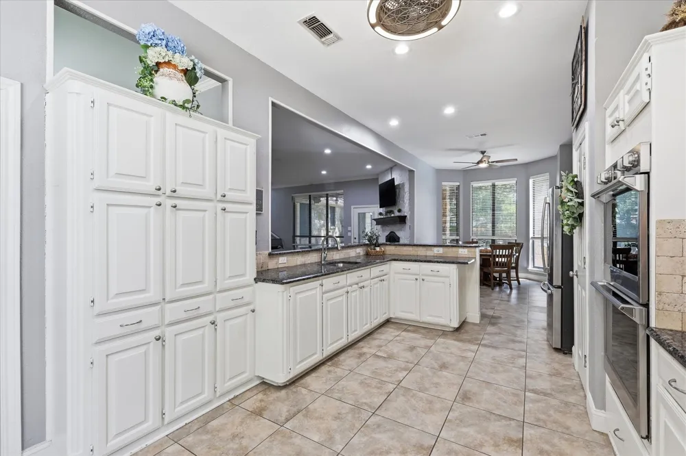 10308 Lisa Jean Drive Crowley, TX 76036