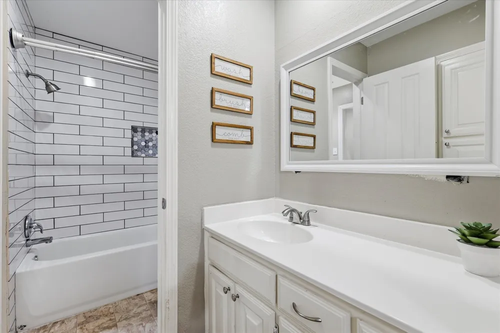 10308 Lisa Jean Drive Crowley, TX 76036